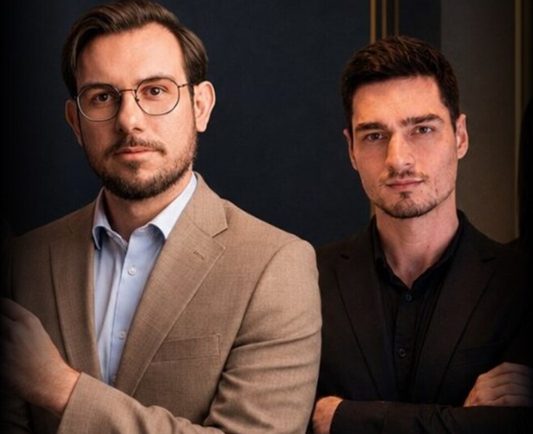 Dr. Luciano Alves Neves e Gustavo, do time do MedCEO.
